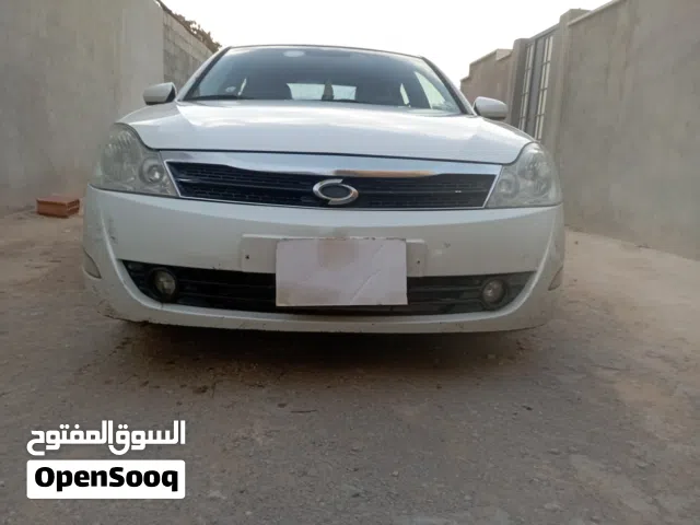 شا   مسونج Sm5 موديل ،2009  محرك اربعه الون الون. ابيض  خا ليه. من  السوق  بحا له ممتازه