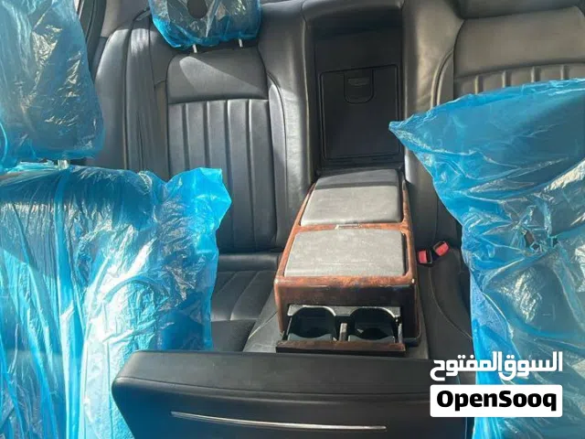 2010 جينيسيس اخرى