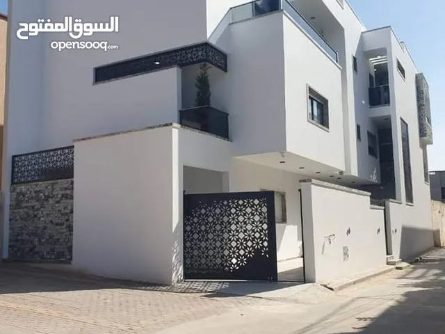 700m2 More than 6 bedrooms Villa for Sale in Tripoli Zanatah