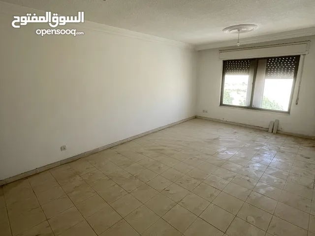 129 m2 3 Bedrooms Apartments for Sale in Zarqa Madinet El Sharq