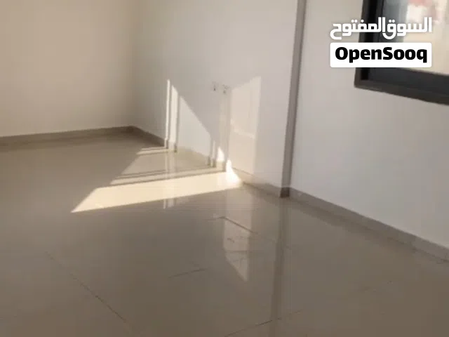 160 m2 3 Bedrooms Apartments for Rent in Ramallah and Al-Bireh Ein Musbah