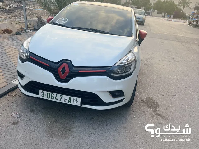 Renault Clio 2019 in Hebron