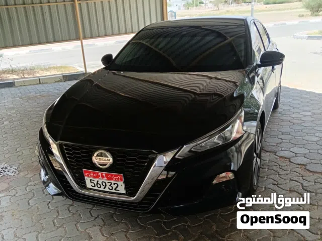 2022 نيسان التيما SV