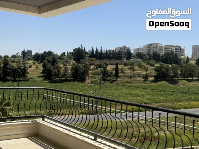 شقق فاخرة مساحة 195 متر في اجمل مناطق طريق المطار قرب كلية لومينوس تبعد عن شارع المطار دقيقة