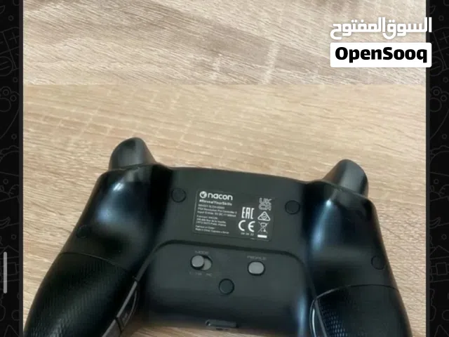 Nacon Revolution Pro 3 لبيع كنترولر احترافي