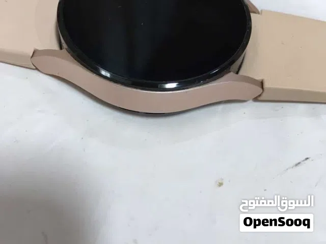 ساعة سامسونج جالاكسي 4الذكيه مقاس 40 ملم بدون شاحن فقط الساعه بدون شاحن الساعه فقط حاله ممتازه