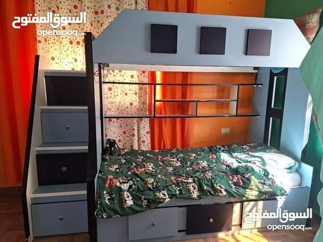 غرفة نوم شباب طابقين بحالة ممتازة خشب لاتيه قديم ممتازه