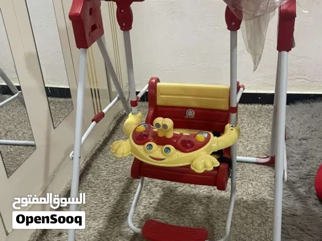 مرجوحه طفل للبيع نضيفه جدا