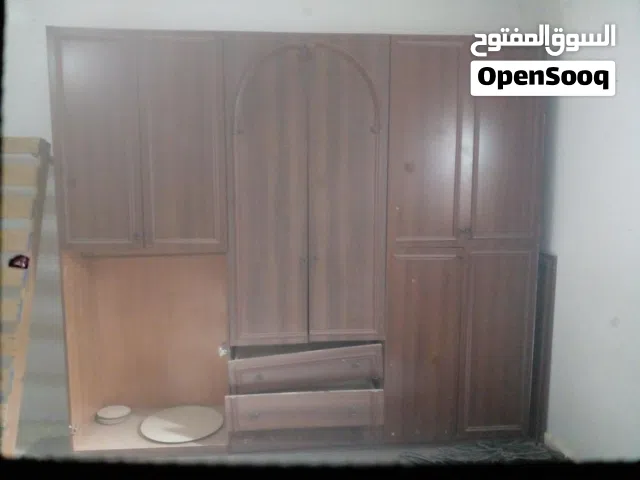 دولاب مستعمل بي سعر250