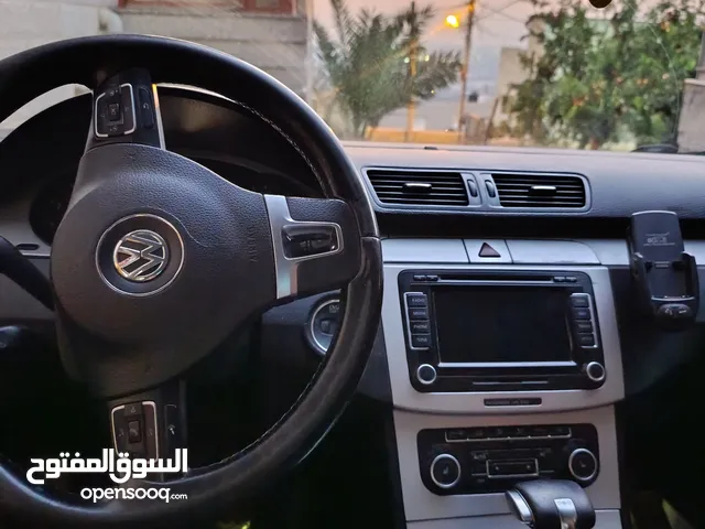 فولكسفاجن باسات 2011