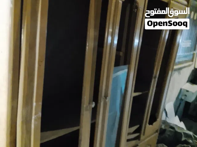 بوفية بحالة جيدة للبيع مطلوب في بدل من 85.65 دينار +خدمة التوصيل