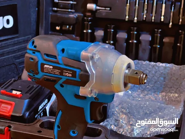 دريل شحن لاسلكي لفك وربط الكفارات ولعدة استخدمات اخرى