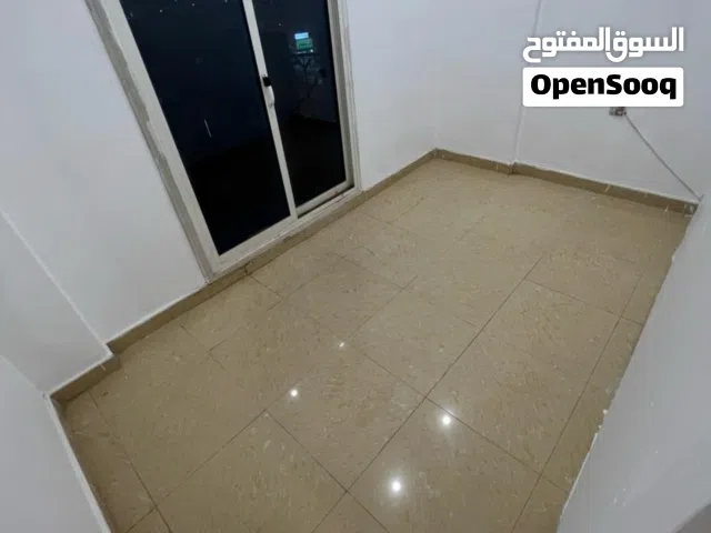 Partition for rent at hawally sherheebel street