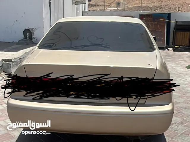 للبيع:دبة وبنفر خلف وليتات كامري 1998