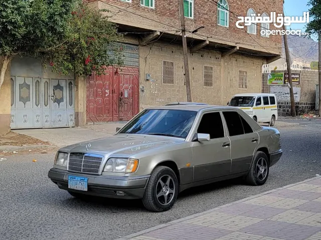مرسيدس بنز أرنب E320 موديل 1995