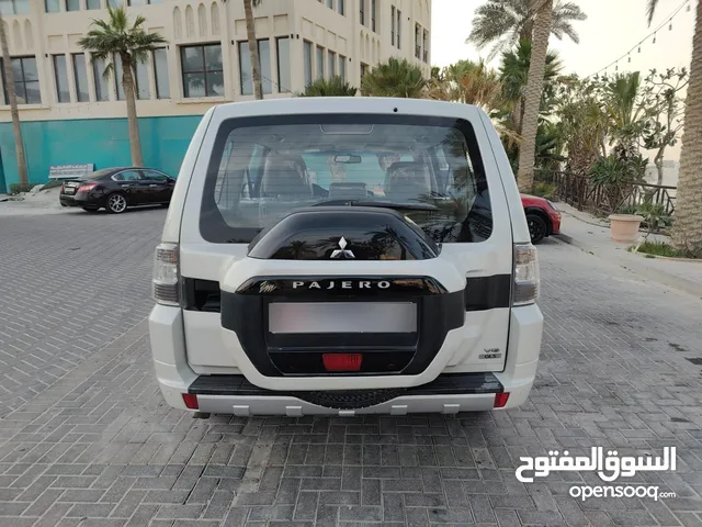 Used Mitsubishi Pajero in Southern Governorate