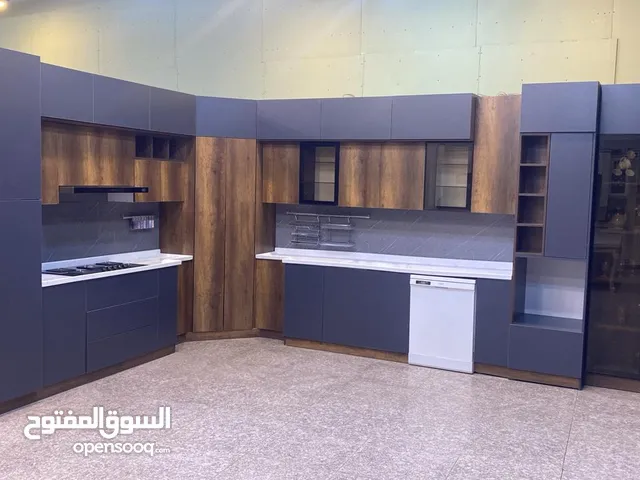سلام عليكم يتوفر لدينا مطابخ للبيع غير مستعمل اجواد انواع المطابخ
