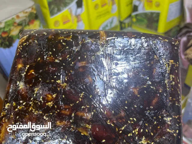 تمر برحي تنكة