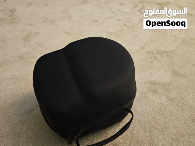 Oculus quest 1st model 128 Gb good condition