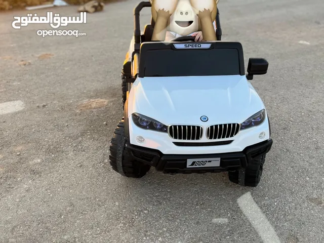 سيارة اطفال تحكم عن بعد