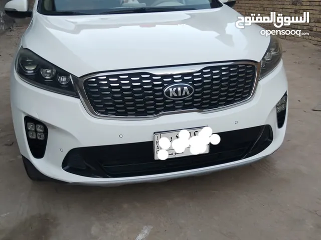 Used Kia Sorento in Basra