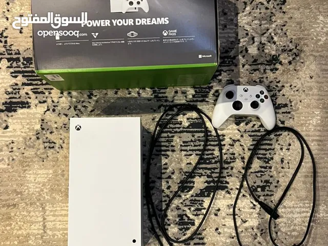 اكس بوكس سيريس اكس الابيض للبيع جهاز نضيف شبه جديد