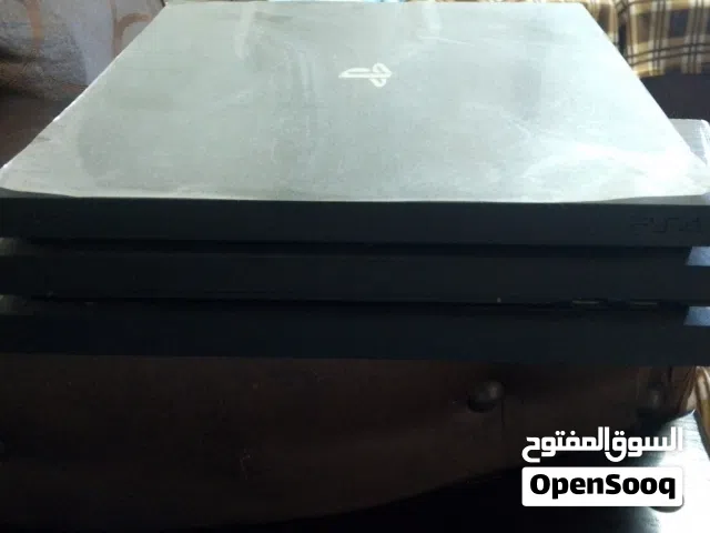 بلاستيشن 4 برو 1تيرا بحاله الوكاله الجهاز غير معدل وغير مصلح وغير مفتوح نهائيا الجهاز استخدام بسيط