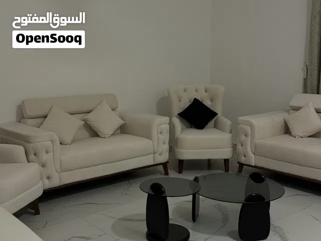 طقم كنب للبيع راقي جداً