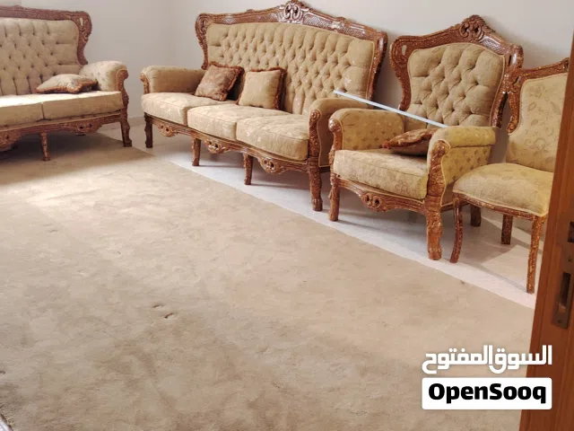 كنب استعمال خفيف  للبيع  مكاني ابها