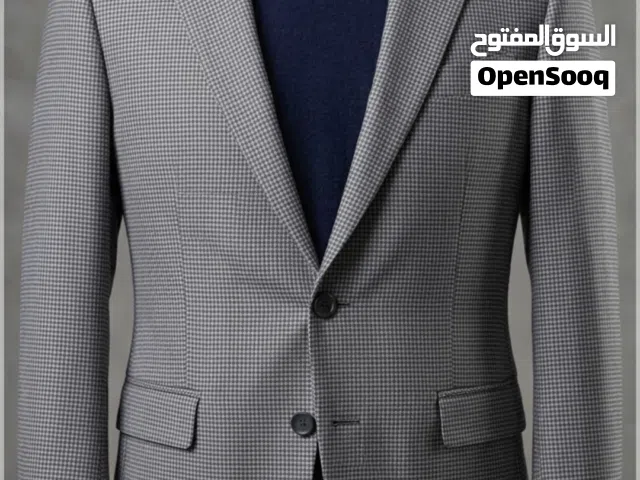 تشكيله جديده مميزة من البدلات  الإيطالية بأحدث الموديلات وخامات عالية الجودة.