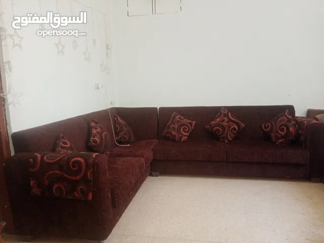 كورنر خشب تفصيل مستعمل جديد للبيع المستعجل
