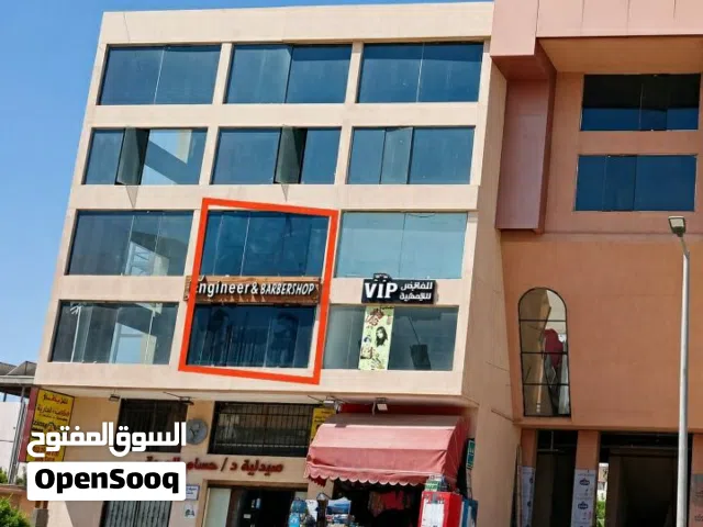 محل للبيع في مول داخل مدينه الشروق(متشطب)
