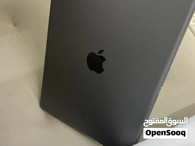 نظيف جدا iPad 8