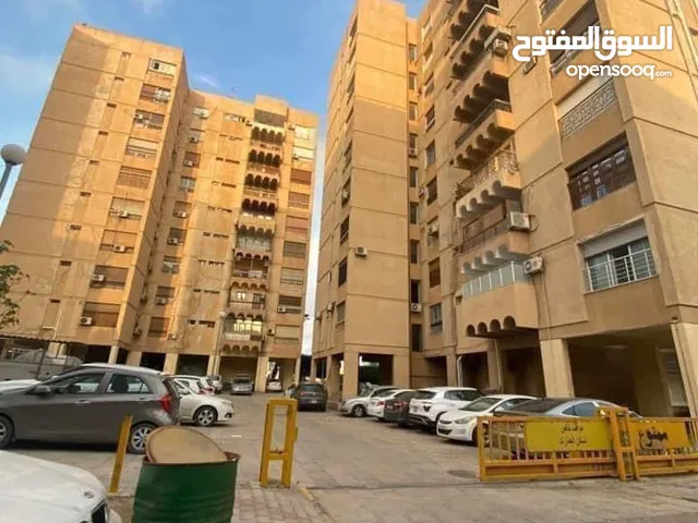 160m2 4 Bedrooms Apartments for Sale in Tripoli Zawiyat Al Dahmani