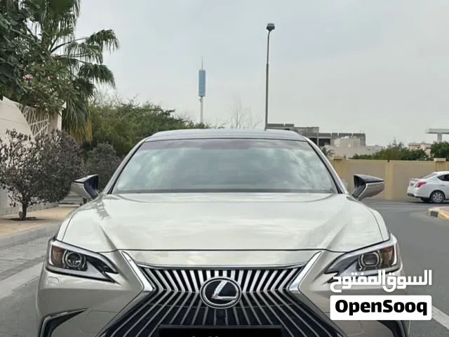 Lexus ES350 - 2021
