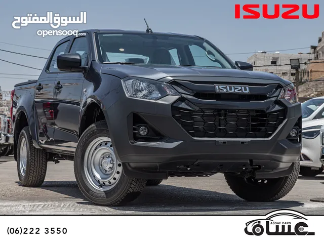 Isuzu D-Max kb 2025 ( جير عادي )