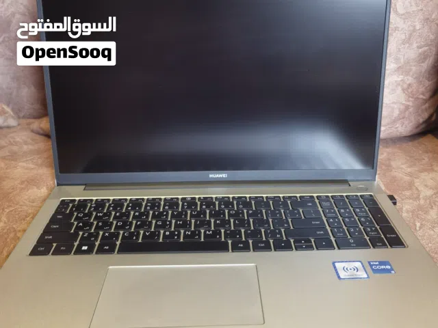 Huawei MateBook D16 2022 – Core i5