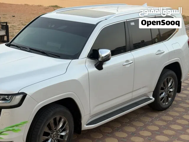 2022 تويوتا لاند كروزر VXR