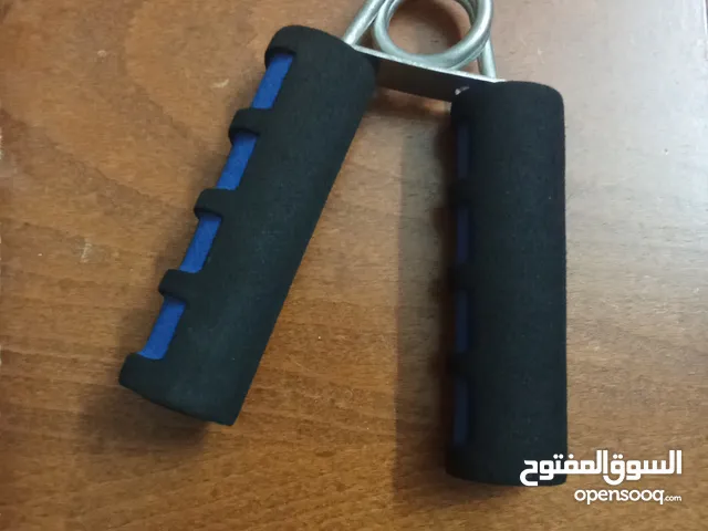 قبضه يد لتقويه عضلات الإيدين
