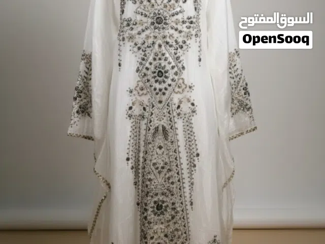 عبايات استقبال خليجي راقية - خامات ممتازة وألوان مميزة هندي و سعودي و فستان.. مقاسات medium & large