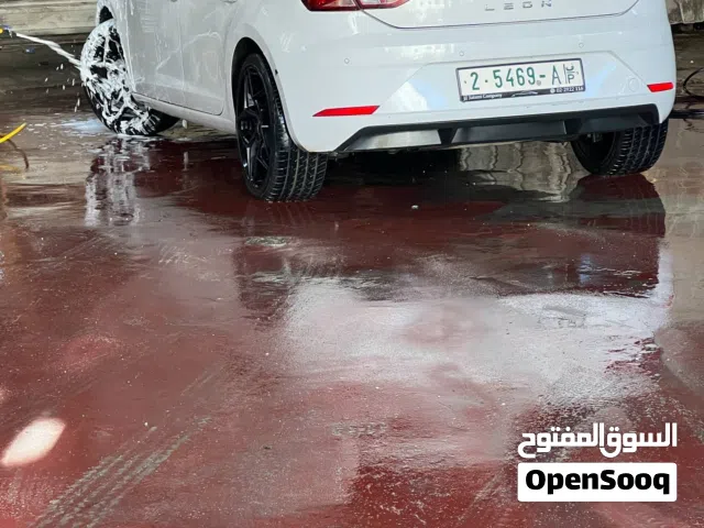 2017, سيات, ليون, Standard