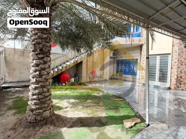 350 m2 More than 6 bedrooms Townhouse for Sale in Basra Baradi'yah