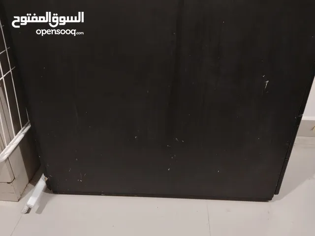 كومودينو أدراج