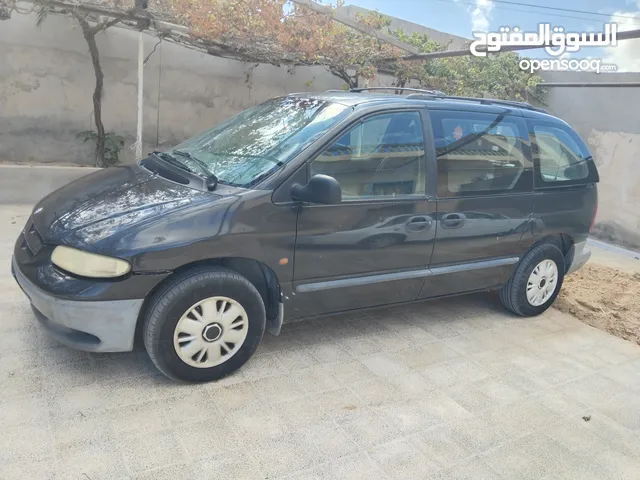 Used Chrysler Voyager in Ajaylat