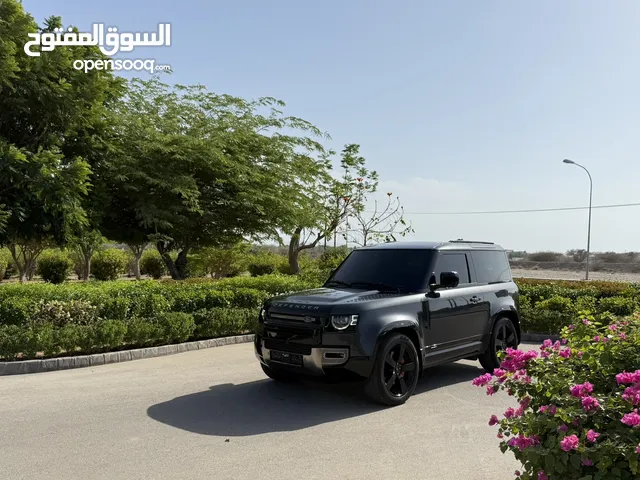 SUV Land Rover in Muscat