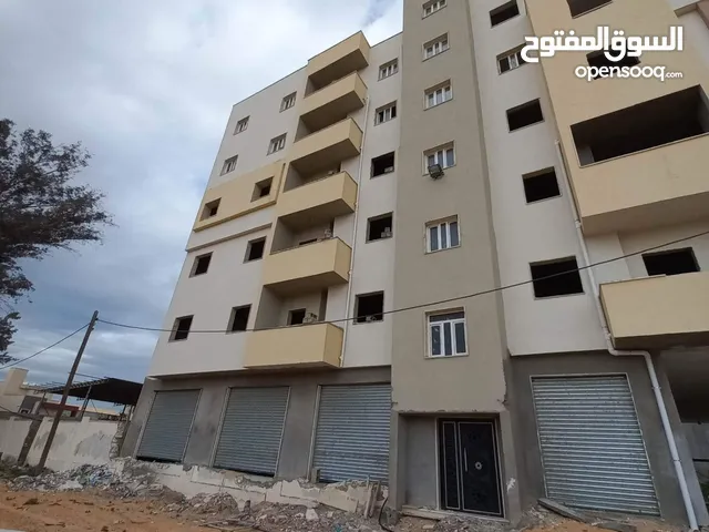 شقة للبيع نصف تشطيب في بوابة الجبس حي السلام الدعوة الإسلامية