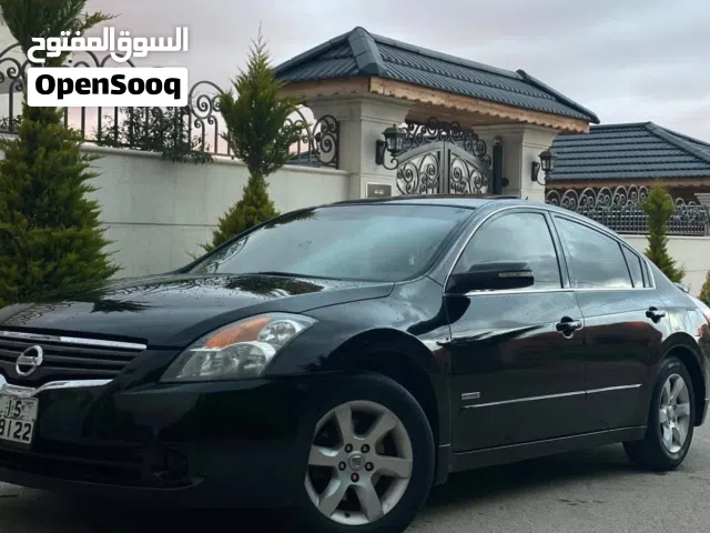 2010 نيسان التيما SL Sport