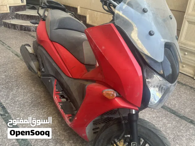 2016 هوندا أخرى