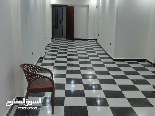 لو عريس وبتدور على مساحه كبيره يبقى طلبك عندنا