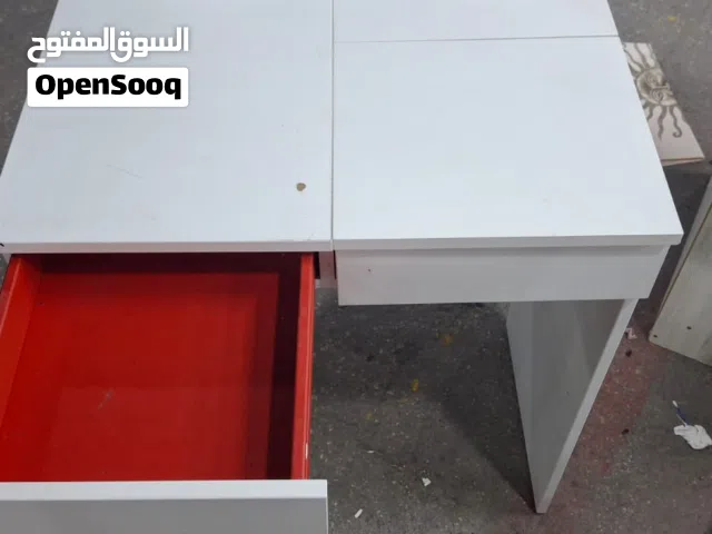 desktop dressing table with pop up mirror